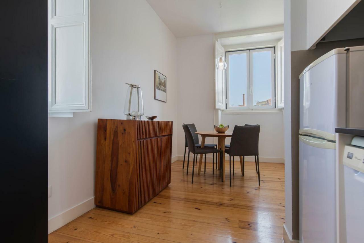 Lovelystay - Sunny Santa Catarina I Lejlighed Lisboa